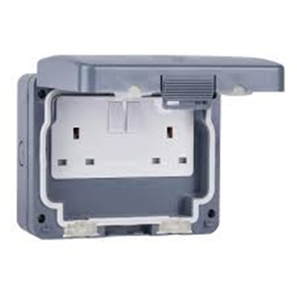 13A Unswitched Socket - Double<