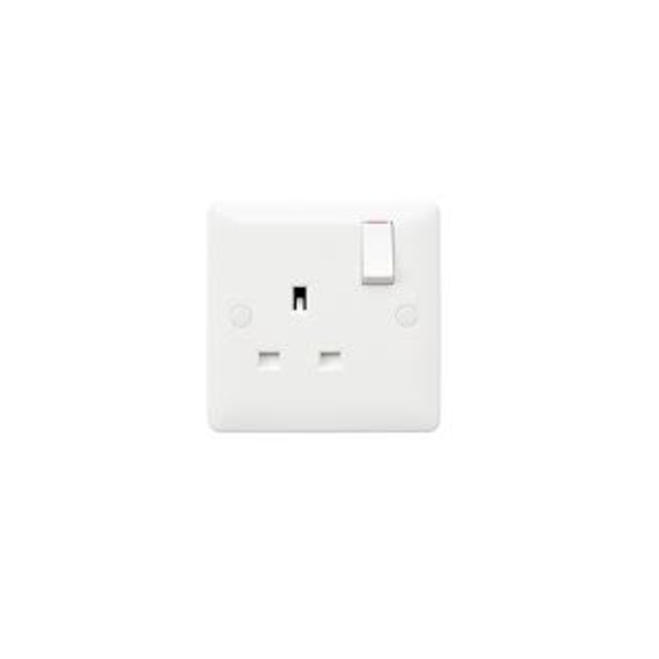 MK MB2757WHI 1G SP Switched Socket 13A<